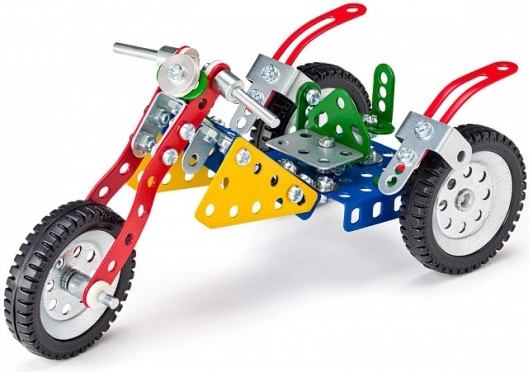 Sestavite do 10 motociklističnih modelov