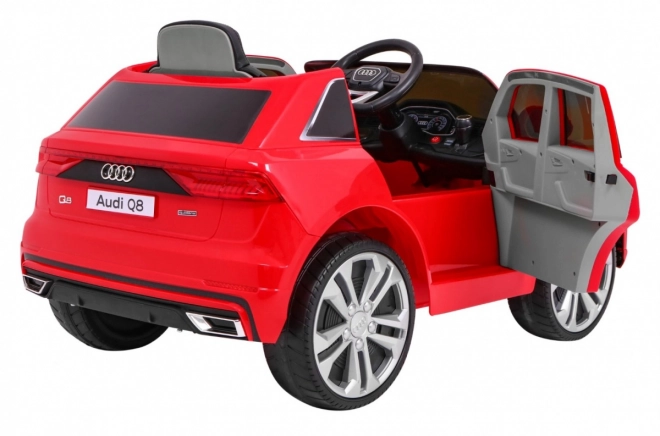 Audi Q8 na akumulátor pre deti červený s ovládačom