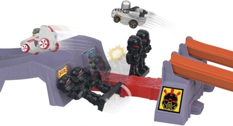 Jump over stormtroopers and a clear finish flag