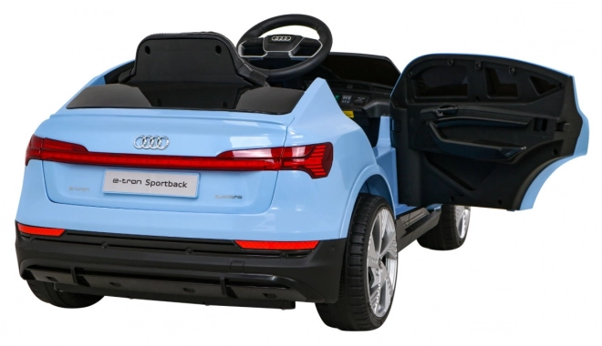 Audi E-Tron Sportback pre deti + Pilot + pohon 4x4 + pomalý rozjazd + rádio MP3 + LED – Modrá
