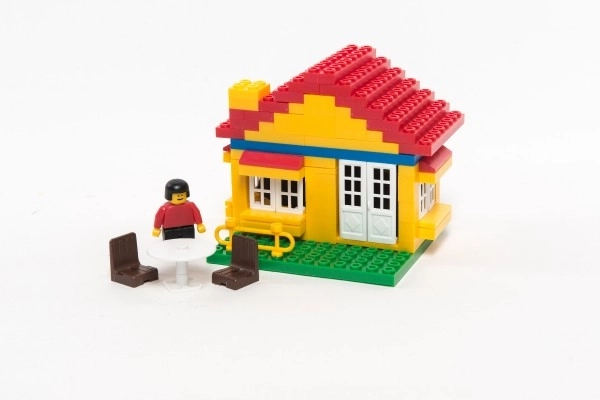 Cheva Building Set: Cottage