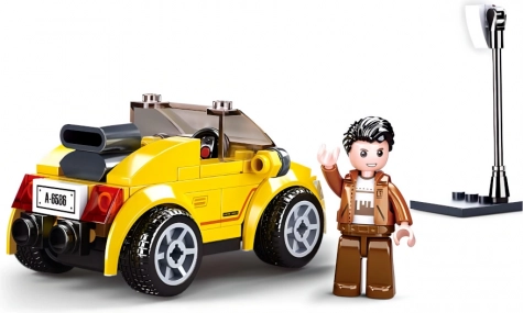 City scenes with traffic light and minifigure