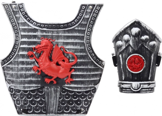 Armure imposante avec emblème de dragon