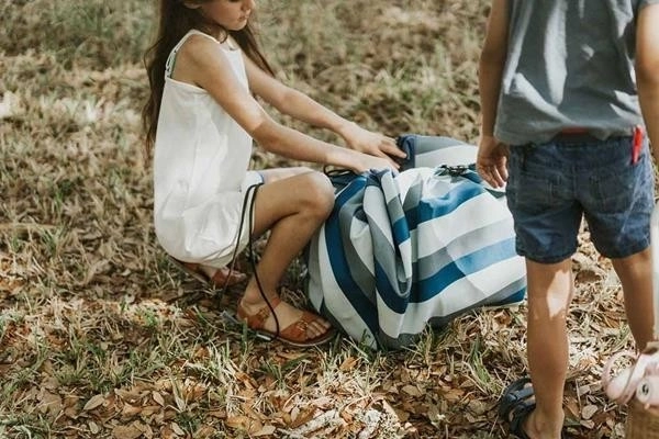 Green Stripe Outdoor Bag