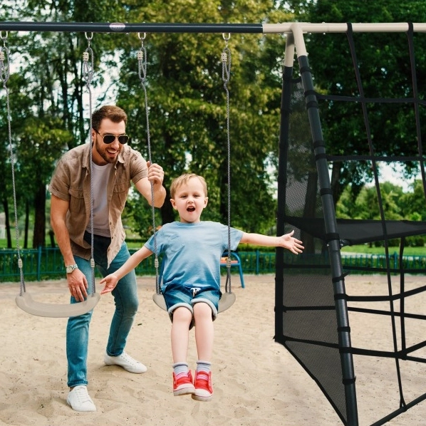 Axi family center climbing net