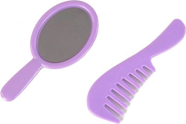 Mirror and comb for creative hairstyles