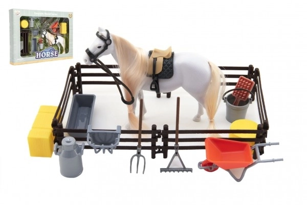 White Grooming Horse with Accessories and Enclosure