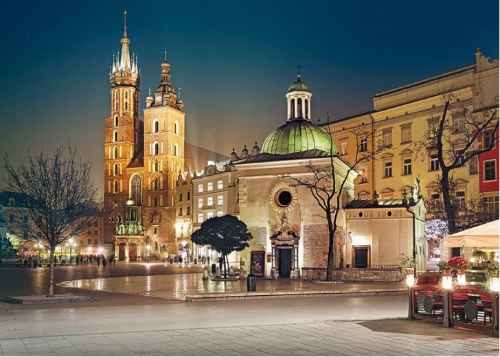 Suggestivo soggetto notturno di Cracovia
