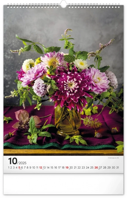 Wall Calendar Bouquet 2025