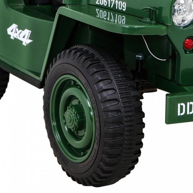 Retro military car for kids green + 4x4 drive + remote control + 2 luggage carriers + slow start + MP3 LED