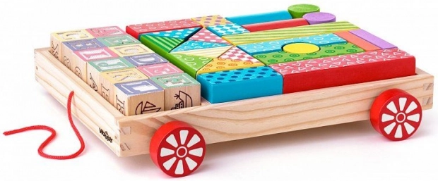 Pull-along fun and tidy-up in one