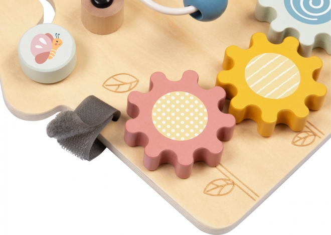 Tooky Toy Velká Dřevěná Manipulační Tabule Domek - Centrum Aktivit