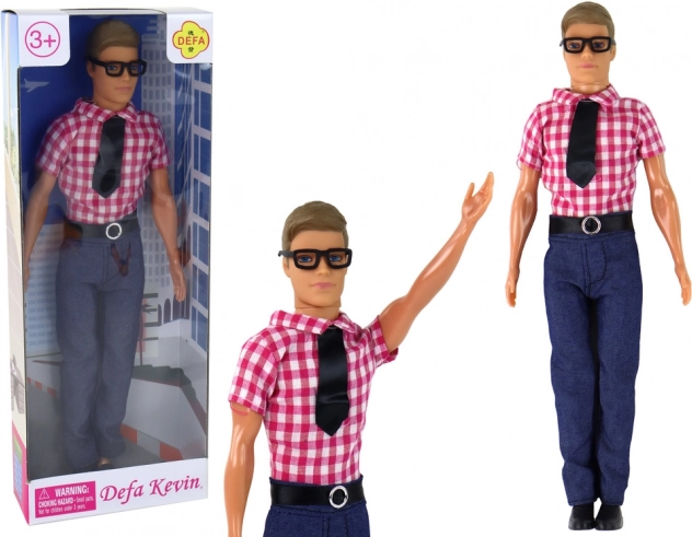 Burattino Kevin in abito elegante con camicia rossa