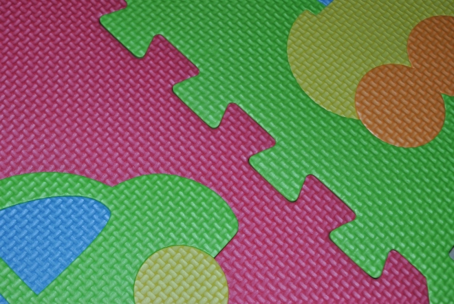 Foam Puzzle with Objects