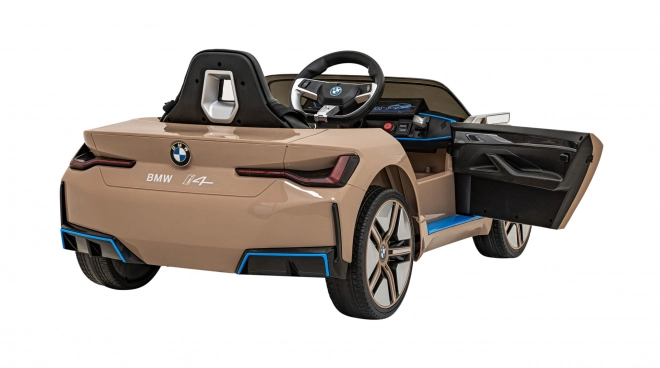 Auto BMW i4 na akumulátor pre deti biele – Zlaté