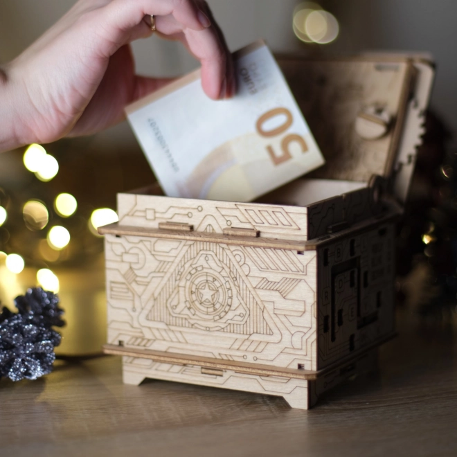 Secret compartment for a gift or a clue
