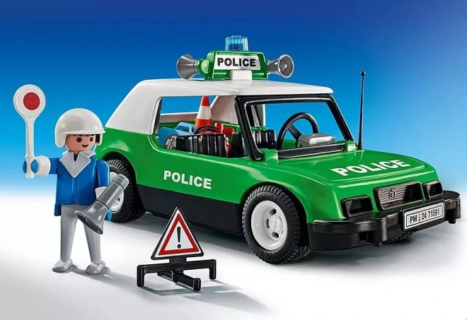 City Action Classic Police Car with Figurine