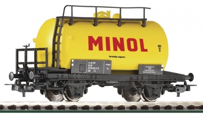 Minol DR IV Tank Wagon by Piko