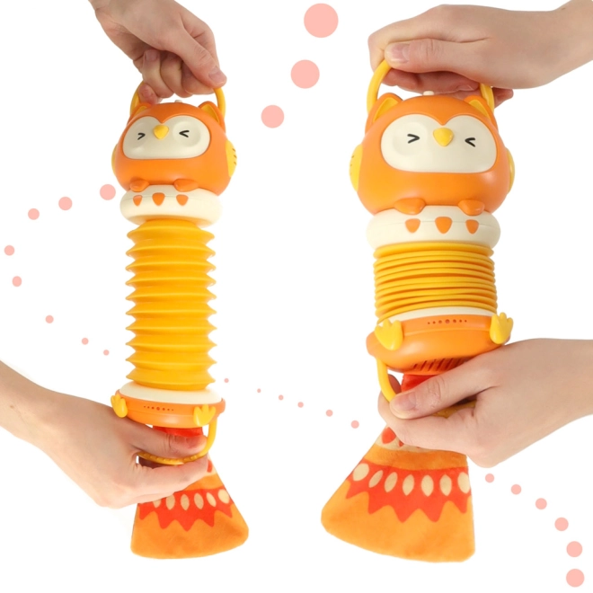 Crinkling tail for tactile senses