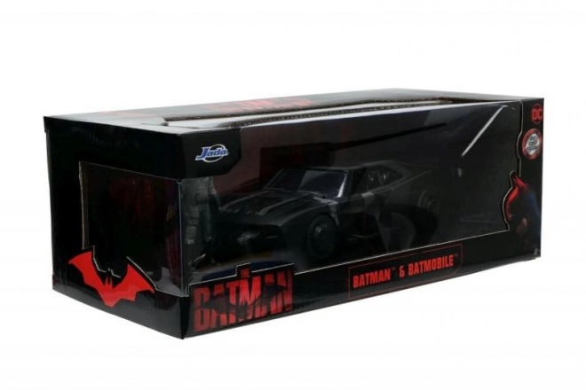 Batman Batmobile with Figure 1:24 Scale