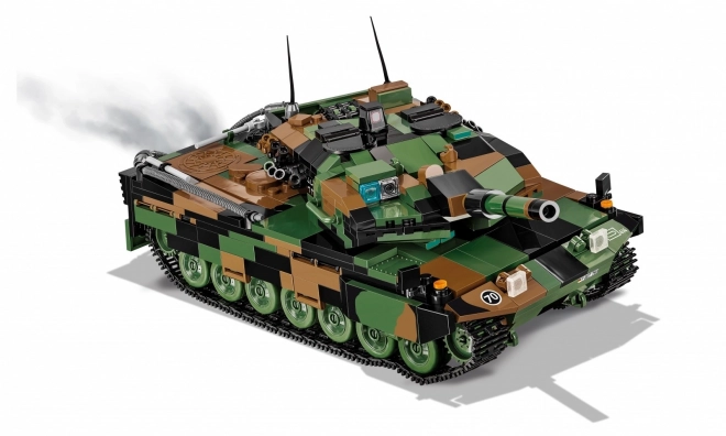 Leopard 2A5 Tank Building Kit