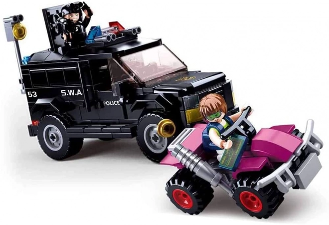 Sluban Police SWAT Armed Vehicle and Thief on Quad