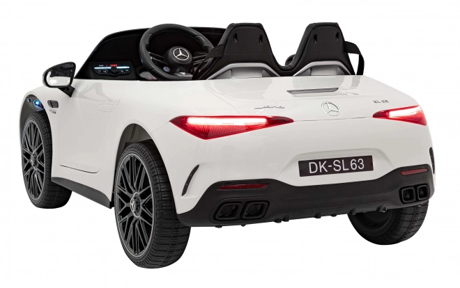 Fahrzeug Mercedes Benz AMG SL63 – Weiß