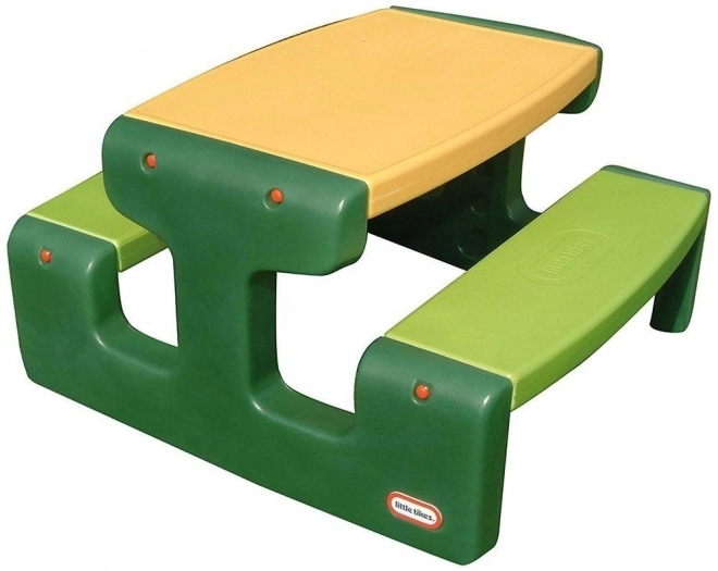 Little Tikes Evergreen Picnic Table