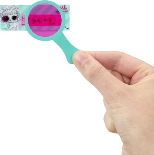 Auspacken voller Geheimnisse und Hinweise