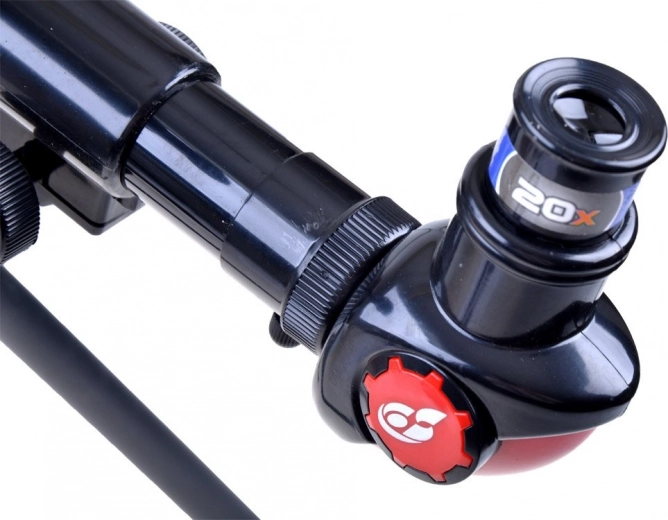 Three interchangeable magnifications 20×/30×/40×