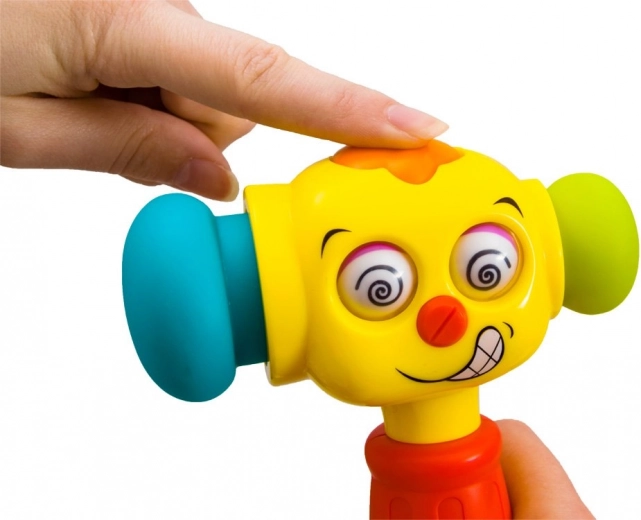 Faccia buffa con espressione che cambia