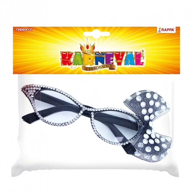 Elegant carnival glasses with bow