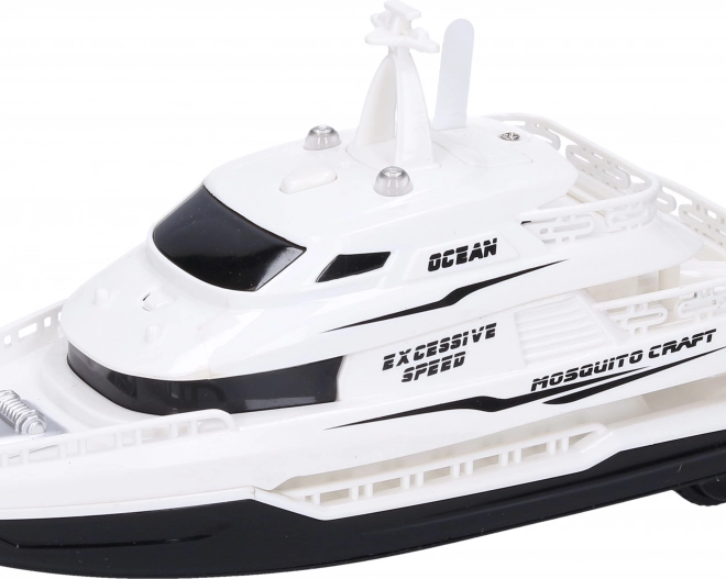 Friction Boat with Effects White 22 cm