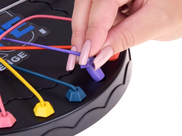 Intuitive handling with colorful strings