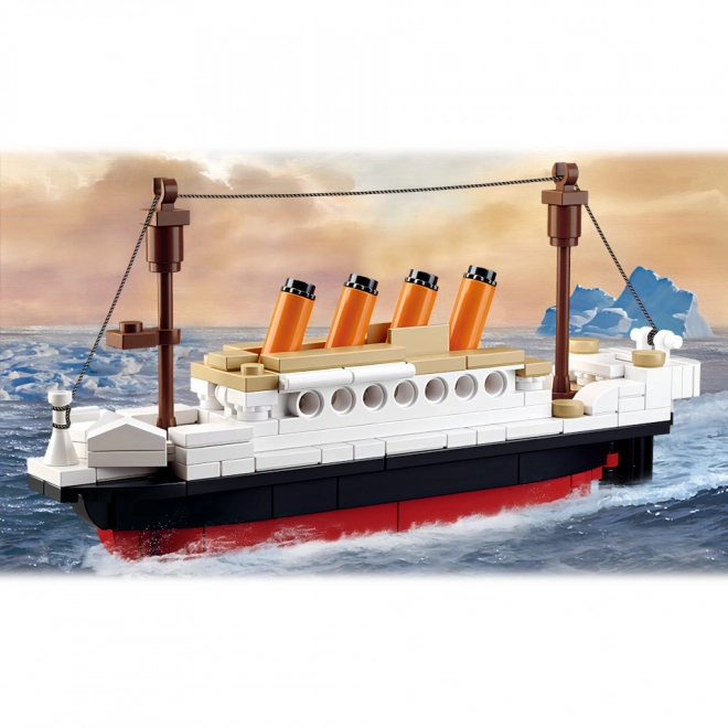 Sluban Titanic Small Model