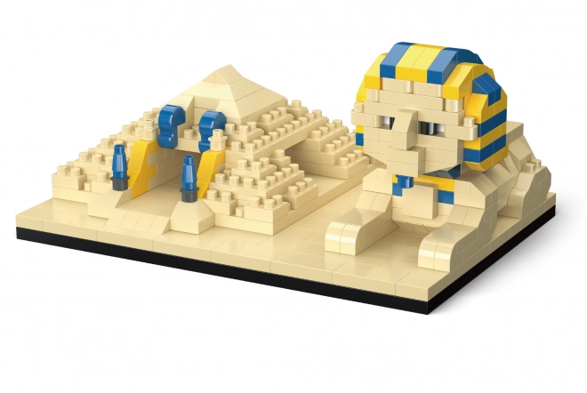 Koco pyramid with sphinx building blocks