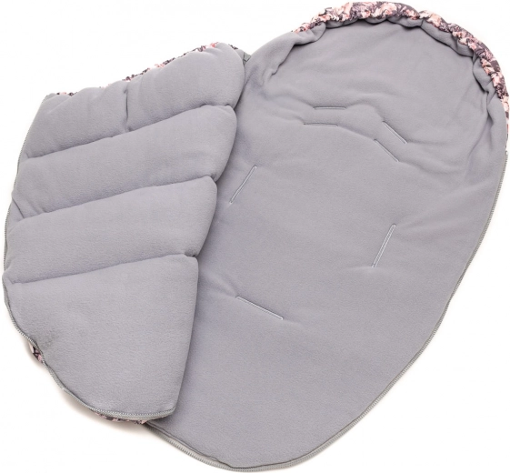 Kompatybilny z wózkami