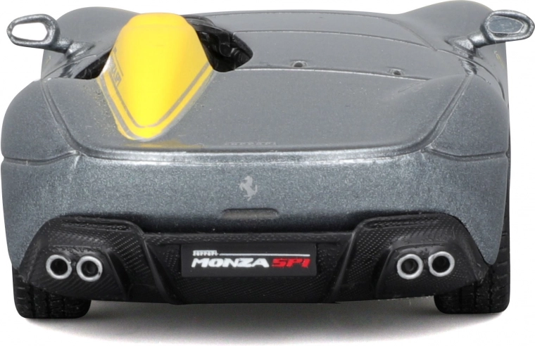 Dettagli realistici della carrozzeria