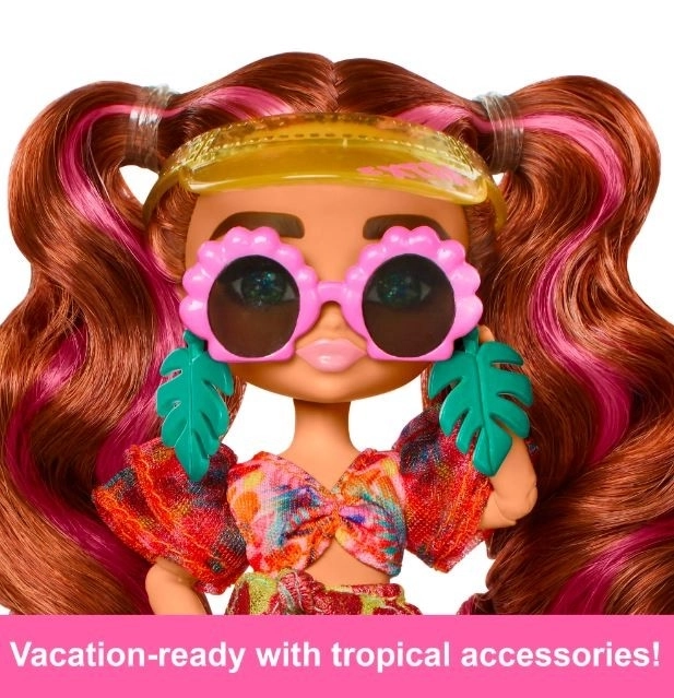 Barbie Extra Fly Minis Beach Style Doll