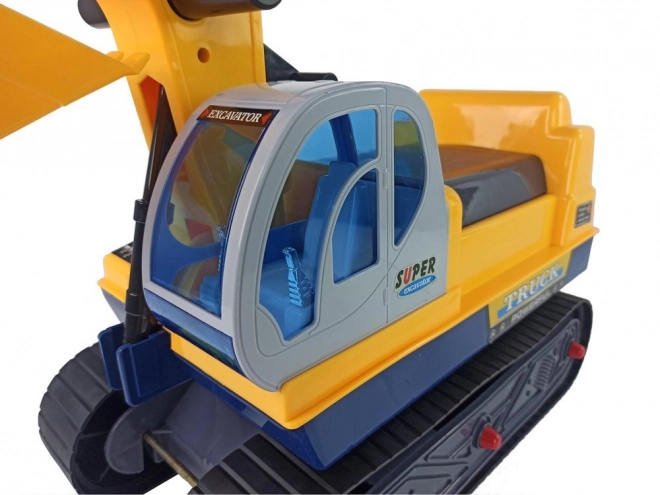 Grande Escavatore con Casco Giallo