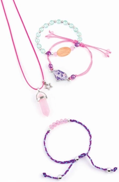 Gestalte eine Halskette und drei Armbänder