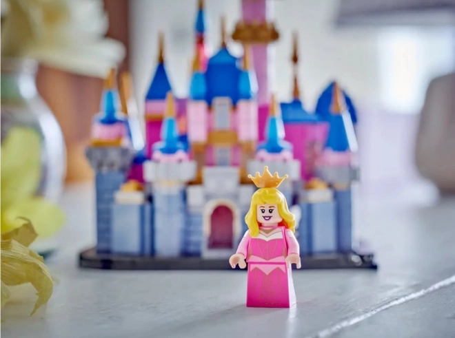 Lego Disney Sleeping Beauty's Small Castle