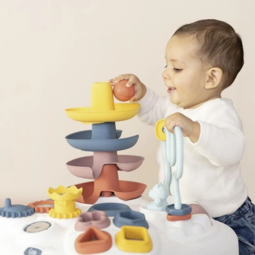 Bead maze and spinning elements