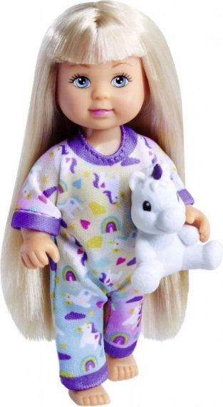 Cute pajamas with fairytale motifs