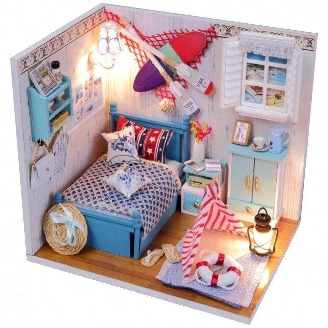 Miniature Dollhouse - Brandon's Room