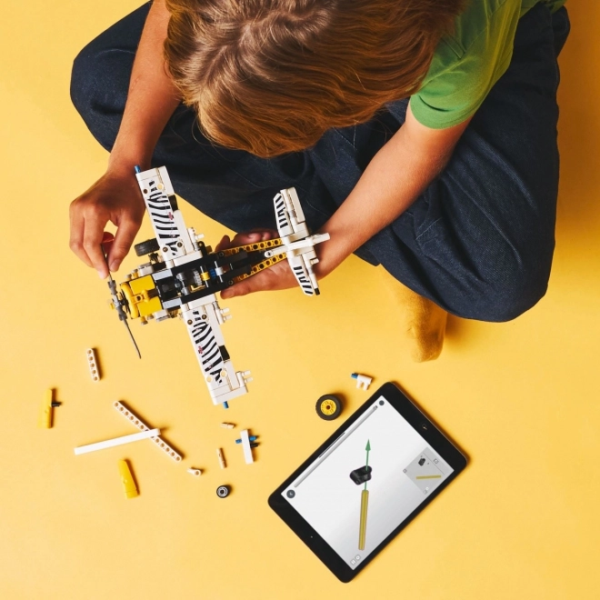 Transport Plane - LEGO Technic