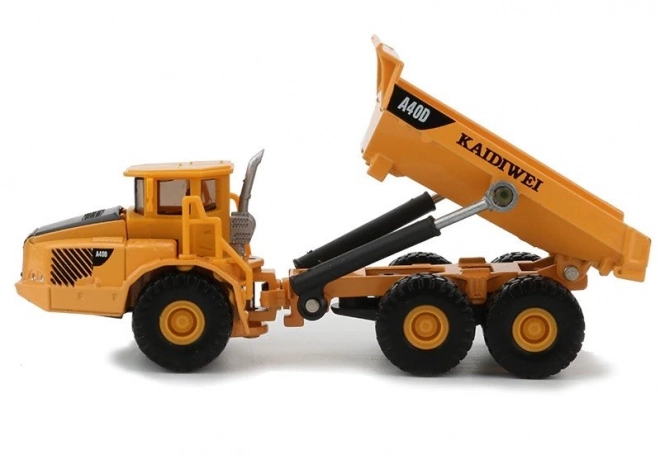 Metal Dump Truck with Moving Parts