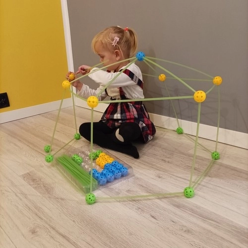 Fluorescent Straw Building Blocks With Tent