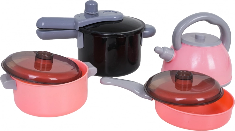 Complete cookware and grill for little chefs