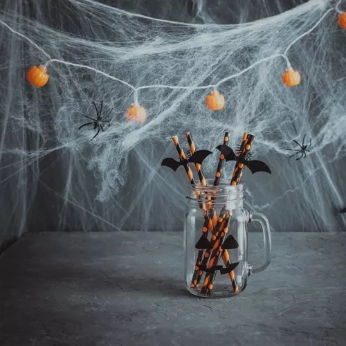 Artificial Halloween Spider Web with Spiders